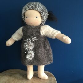 Kledingsetje voor zonnekindpop van 30cm